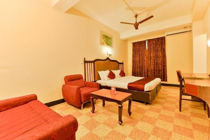 New Woodlands,cochin