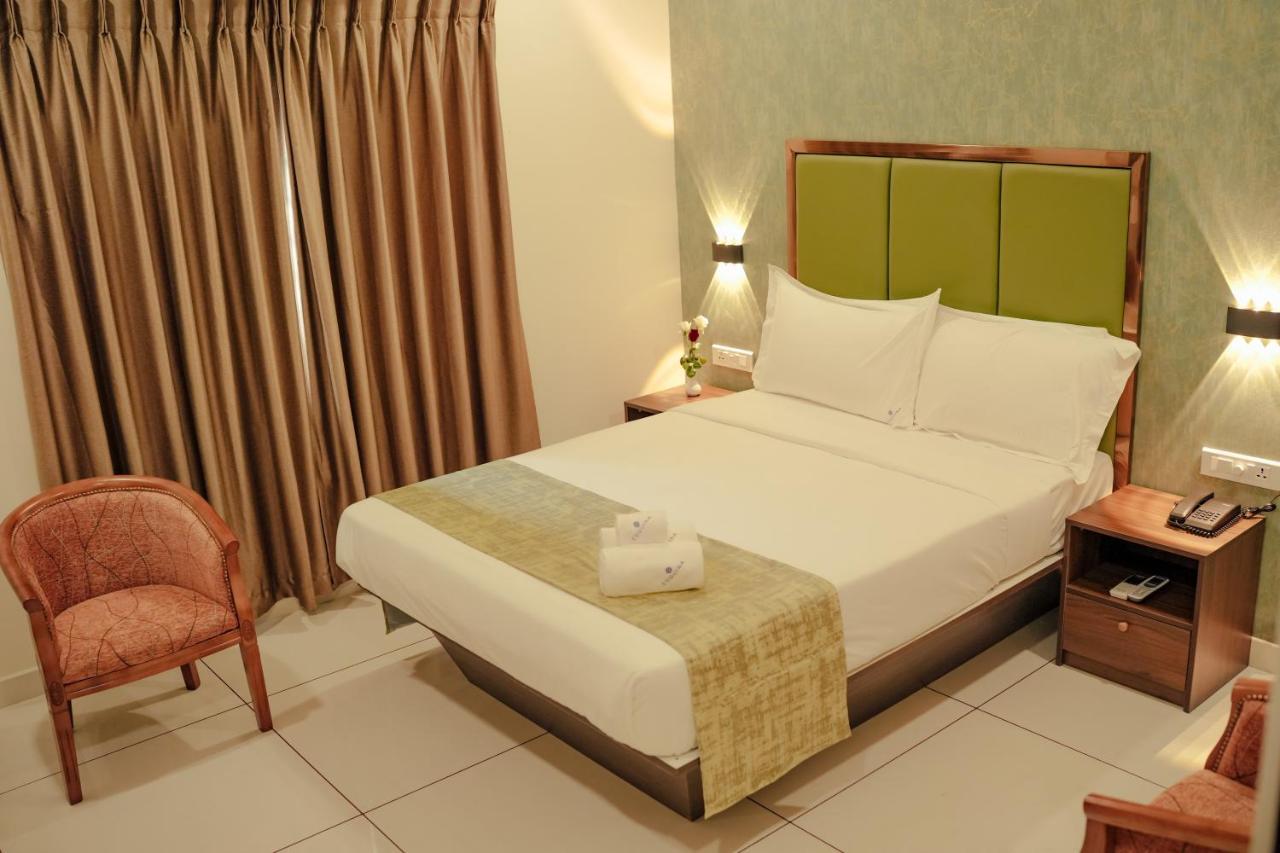 Hotel Esquina Residency Kochi