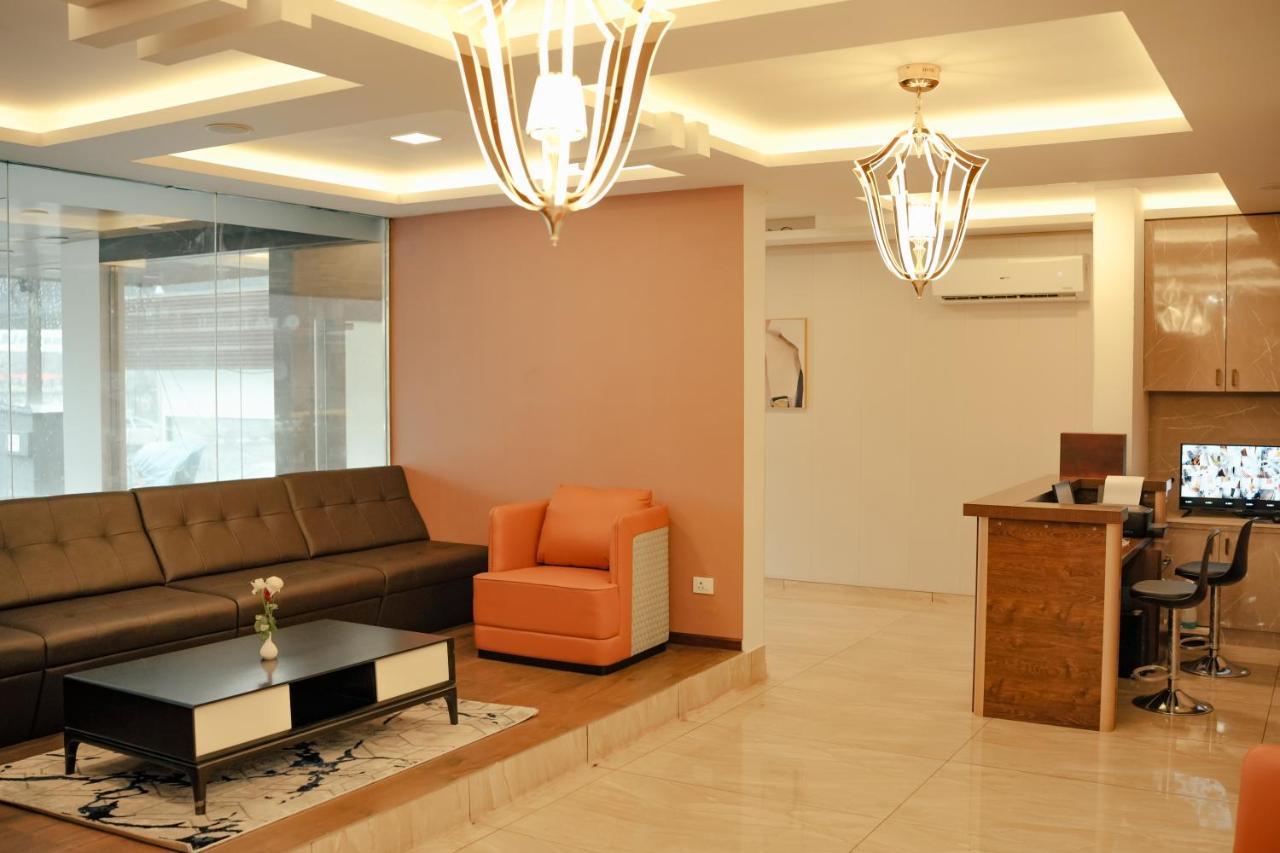 Esquina Residency Hotel Kochi