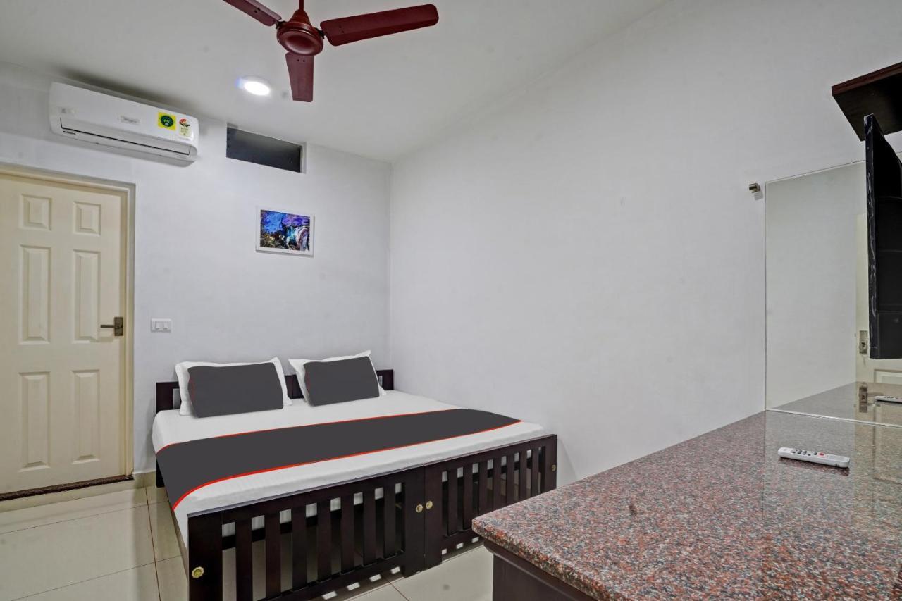 Collection O White House Pearl Hotel Kochi