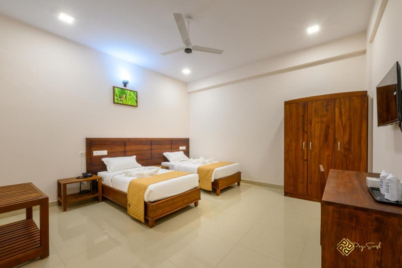 Daffodils Luxury Airport Kochi