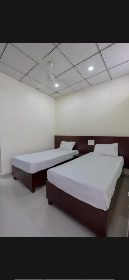 Masterkey Deluxe 2* Kochi