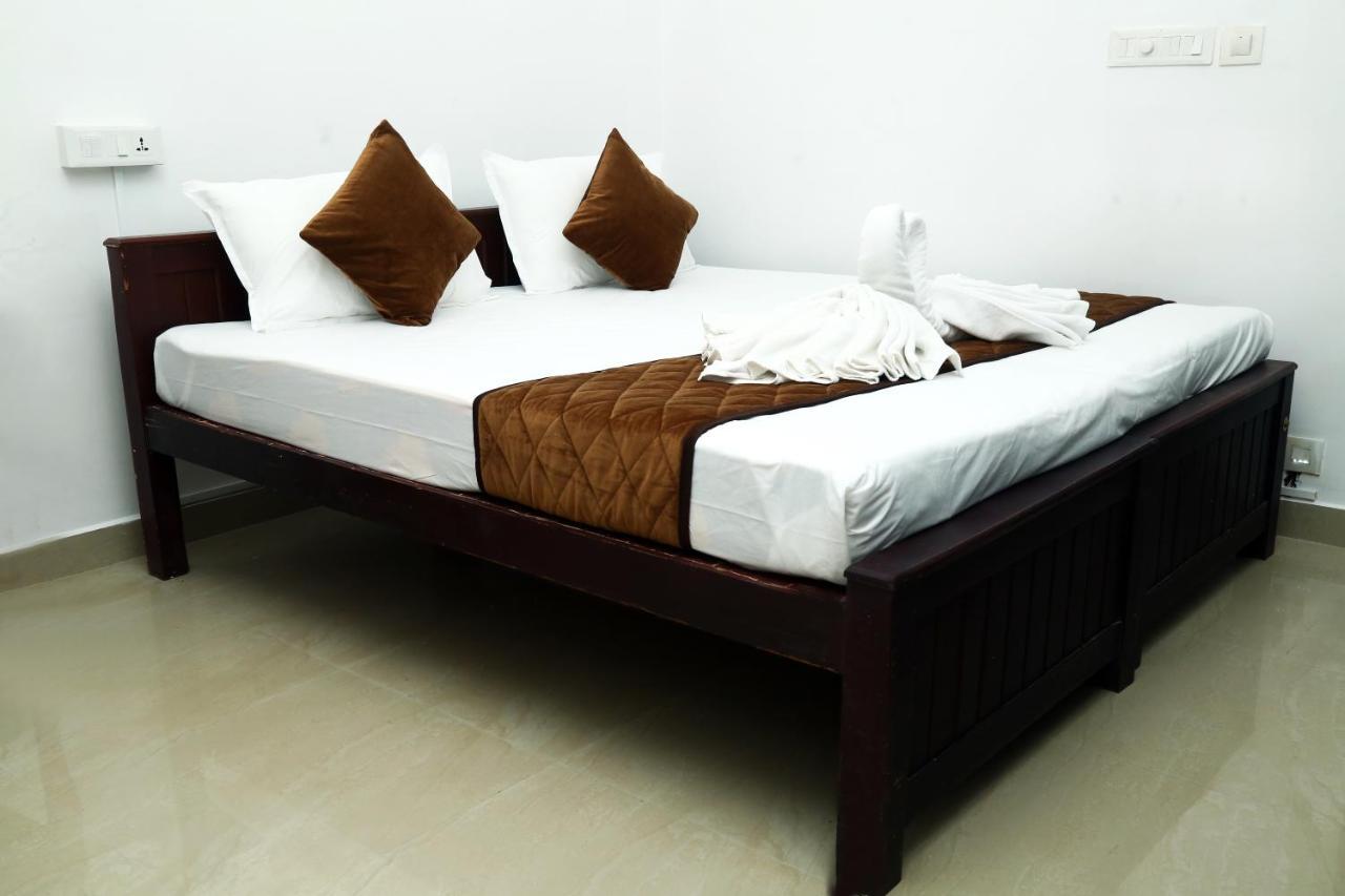 Awa Residency Capsule hotel *
