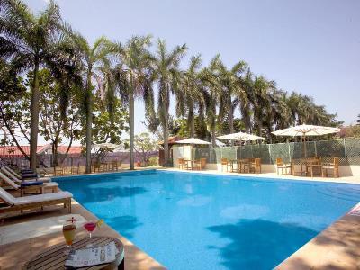 Hotel Vivanta Ernakulam, Marine Drive 5*