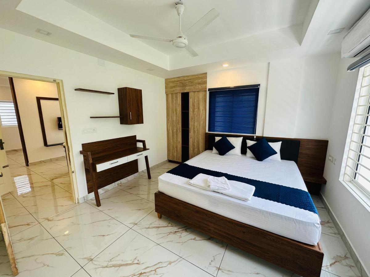 Astros Residency * Kochi