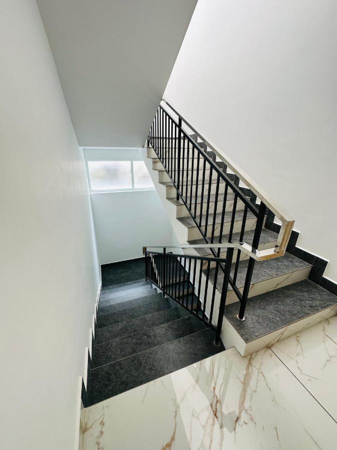 Astros Residency Apartment *