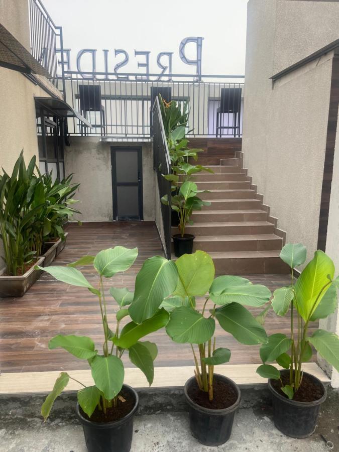 Presidency Airport 4* Kochi