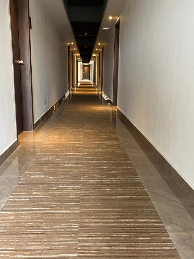 Hotel Presidency Airport