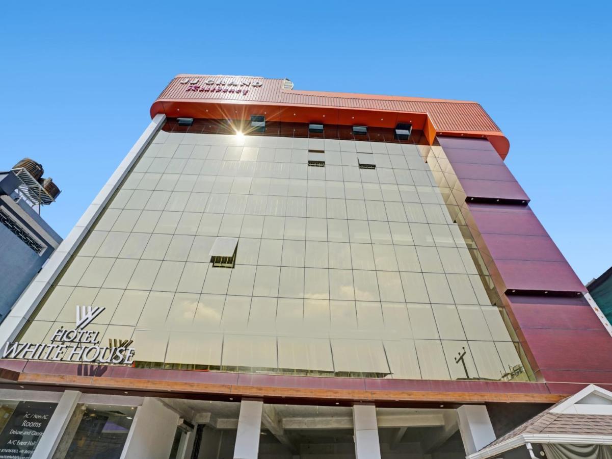 Signature Cochin Hotel Kochi
