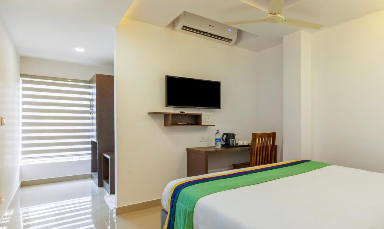 Treebo Trend Airport Avenue Plaza Cochin Airport Kochi