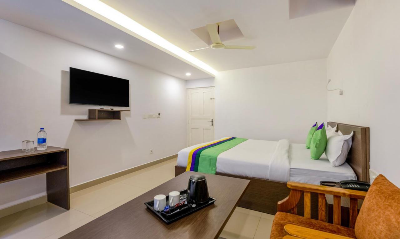 Treebo Trend Airport Avenue Plaza Cochin Airport