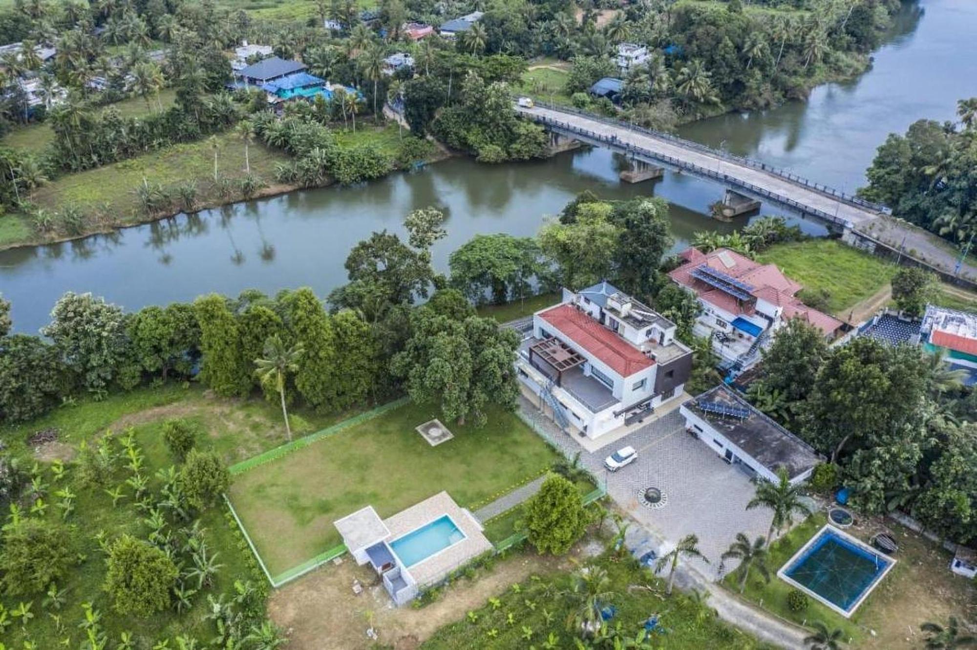 Nadhiyoram River Retreat 4*