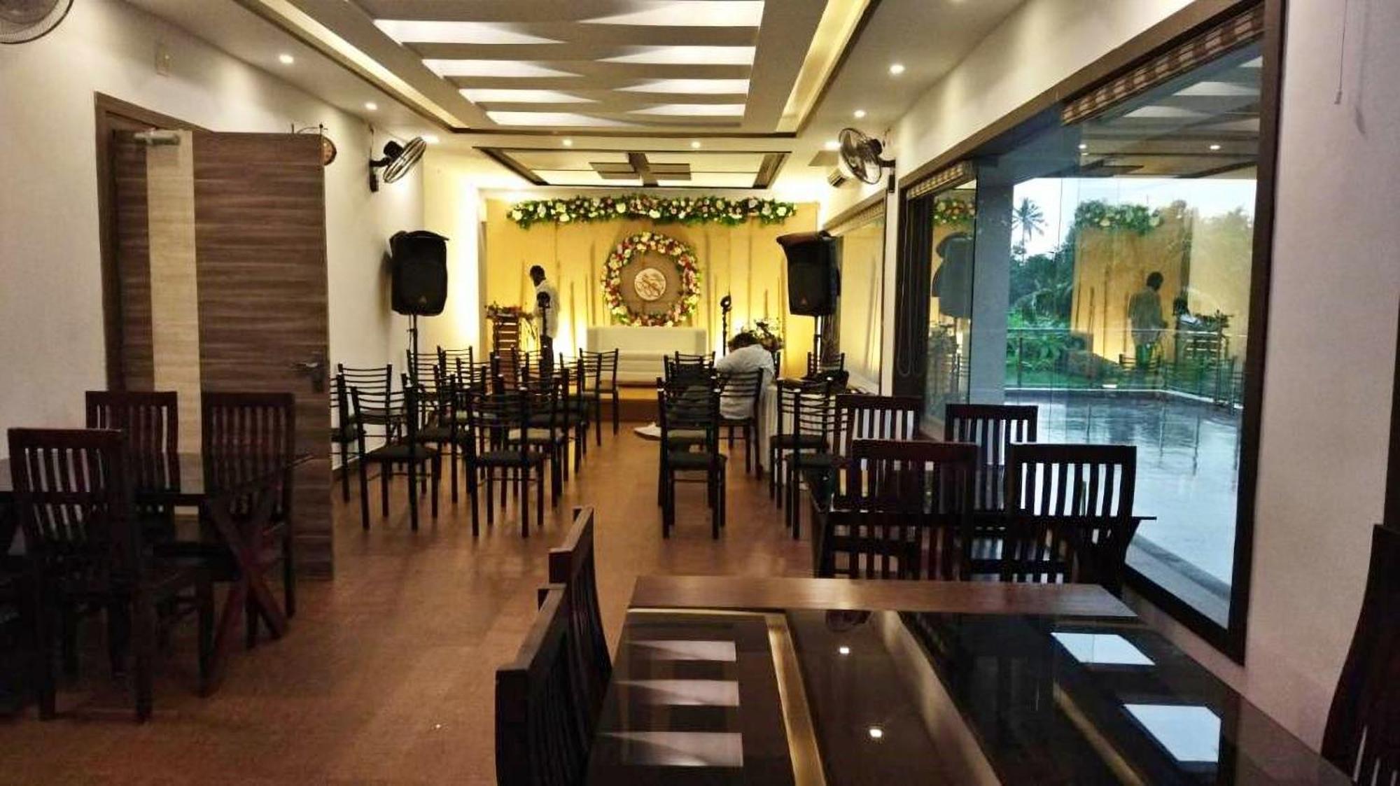 Bed & Breakfast Nadhiyoram River Retreat Kochi