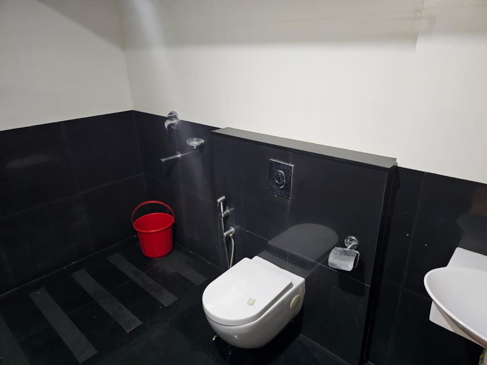 Baywatch Homes Hotel Kochi