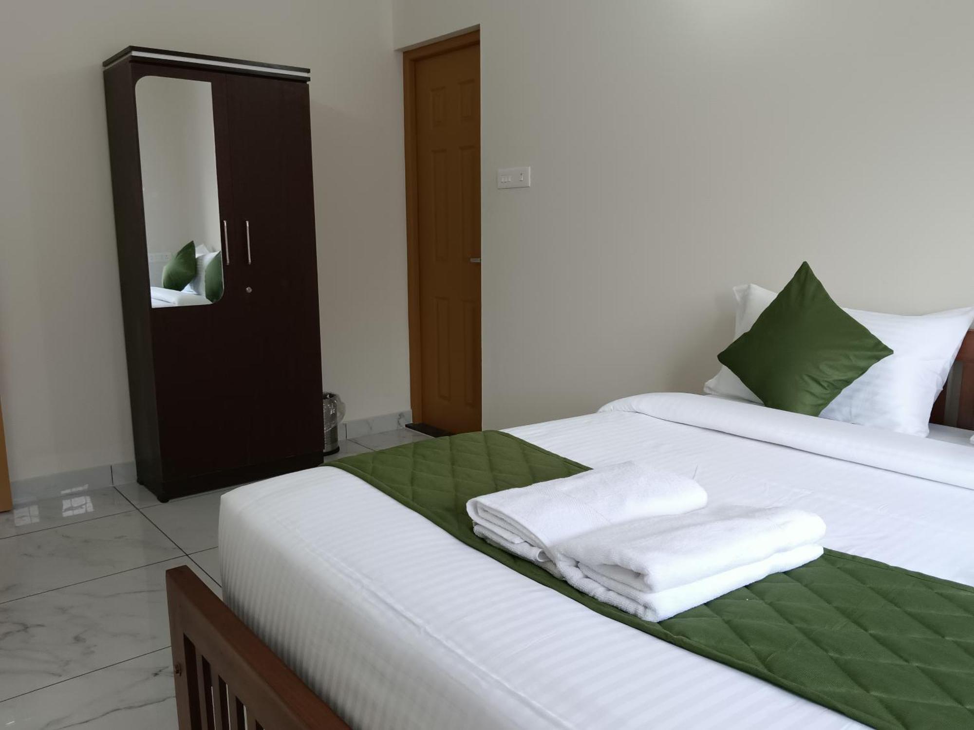 Greenview Royal Near Amrita Hospital Edappally *