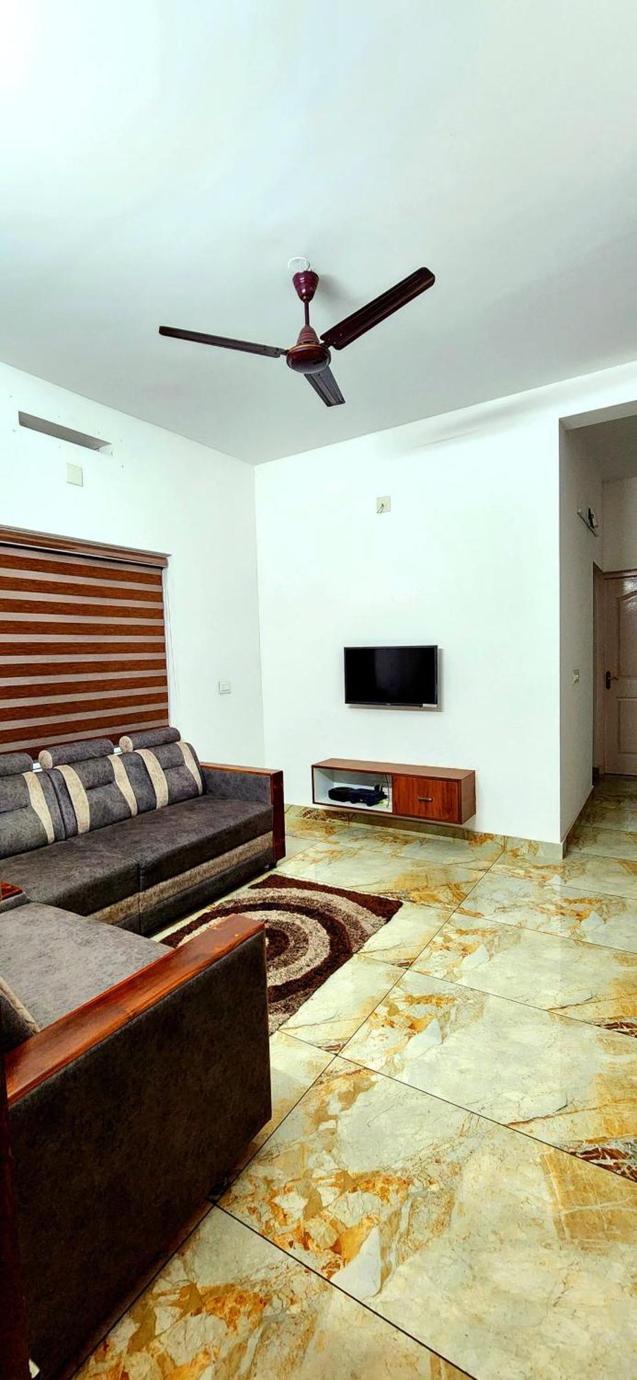 Ceebeez Homes Apartment Kochi