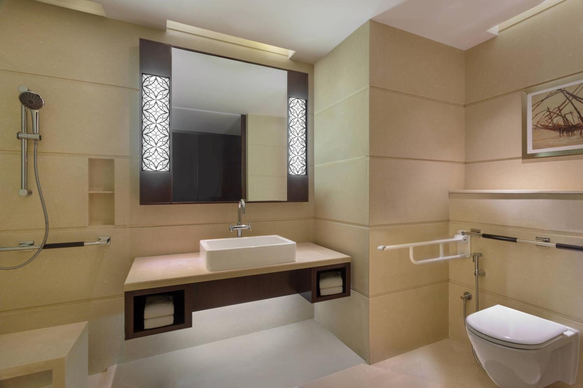 Marriott Hotel 5*