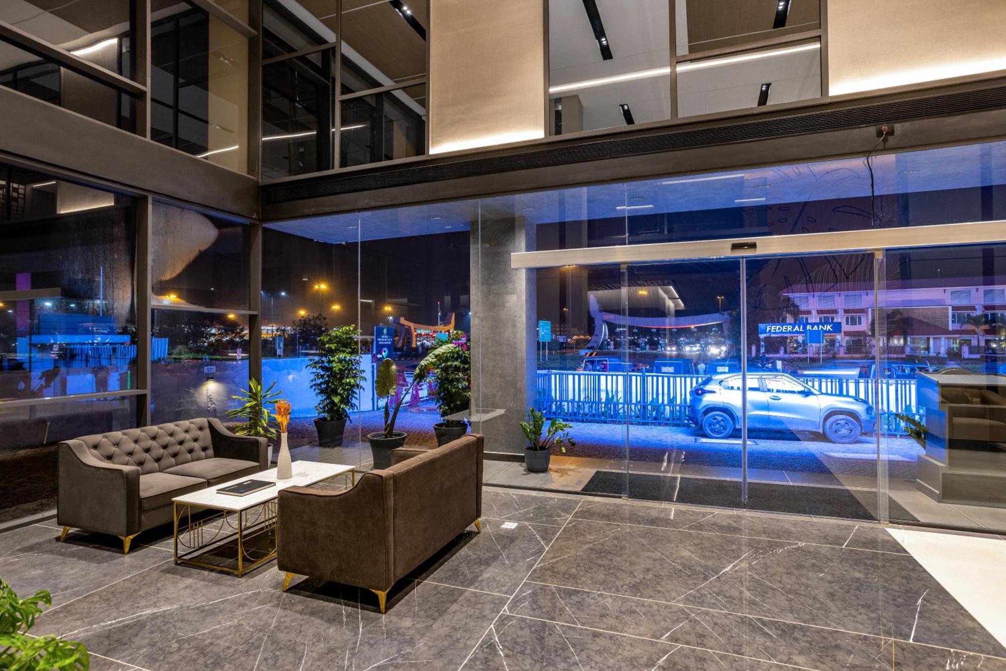 Presidency Airport Hotel 4*