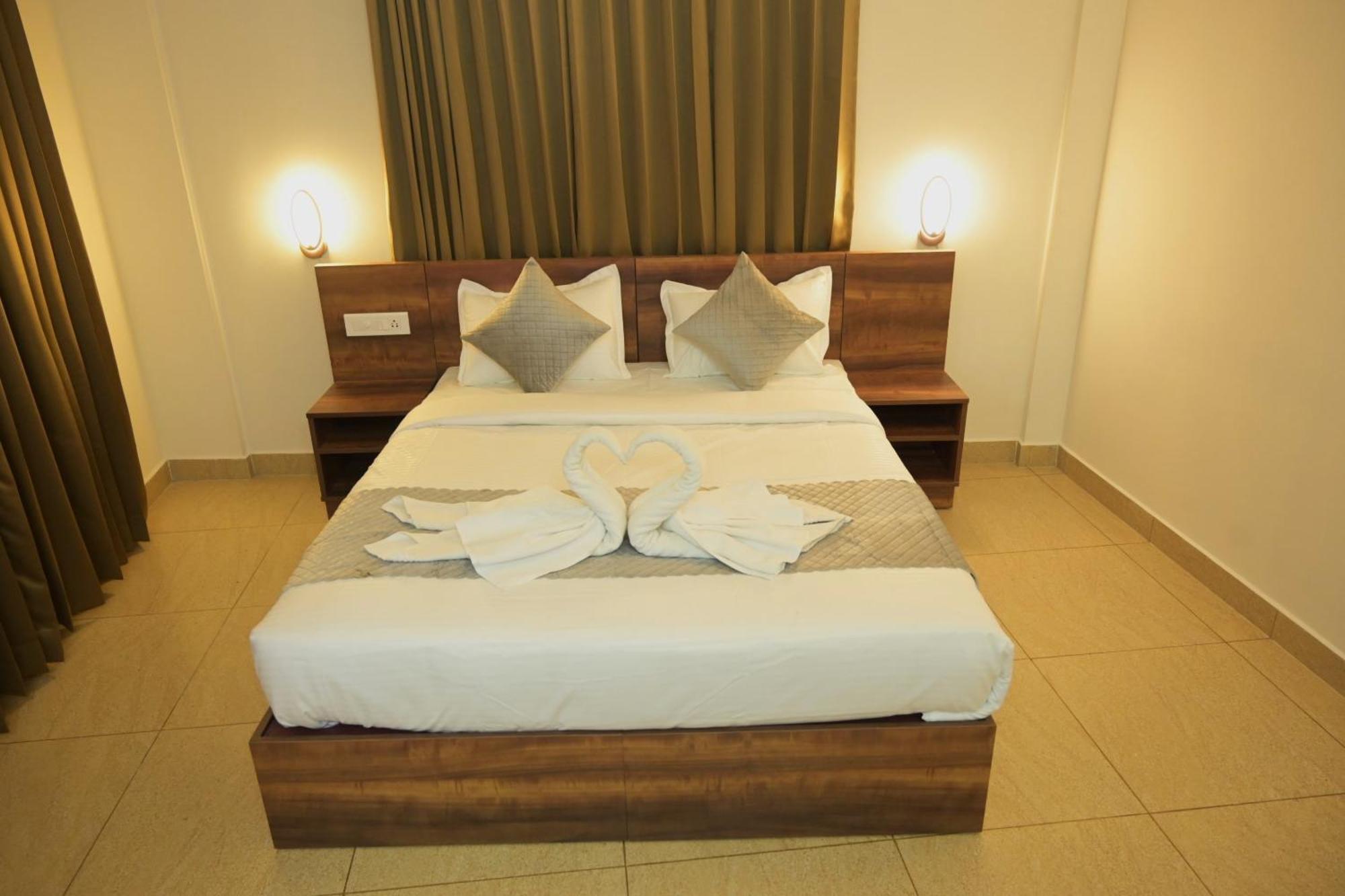 Hotel Jay Kay Residency