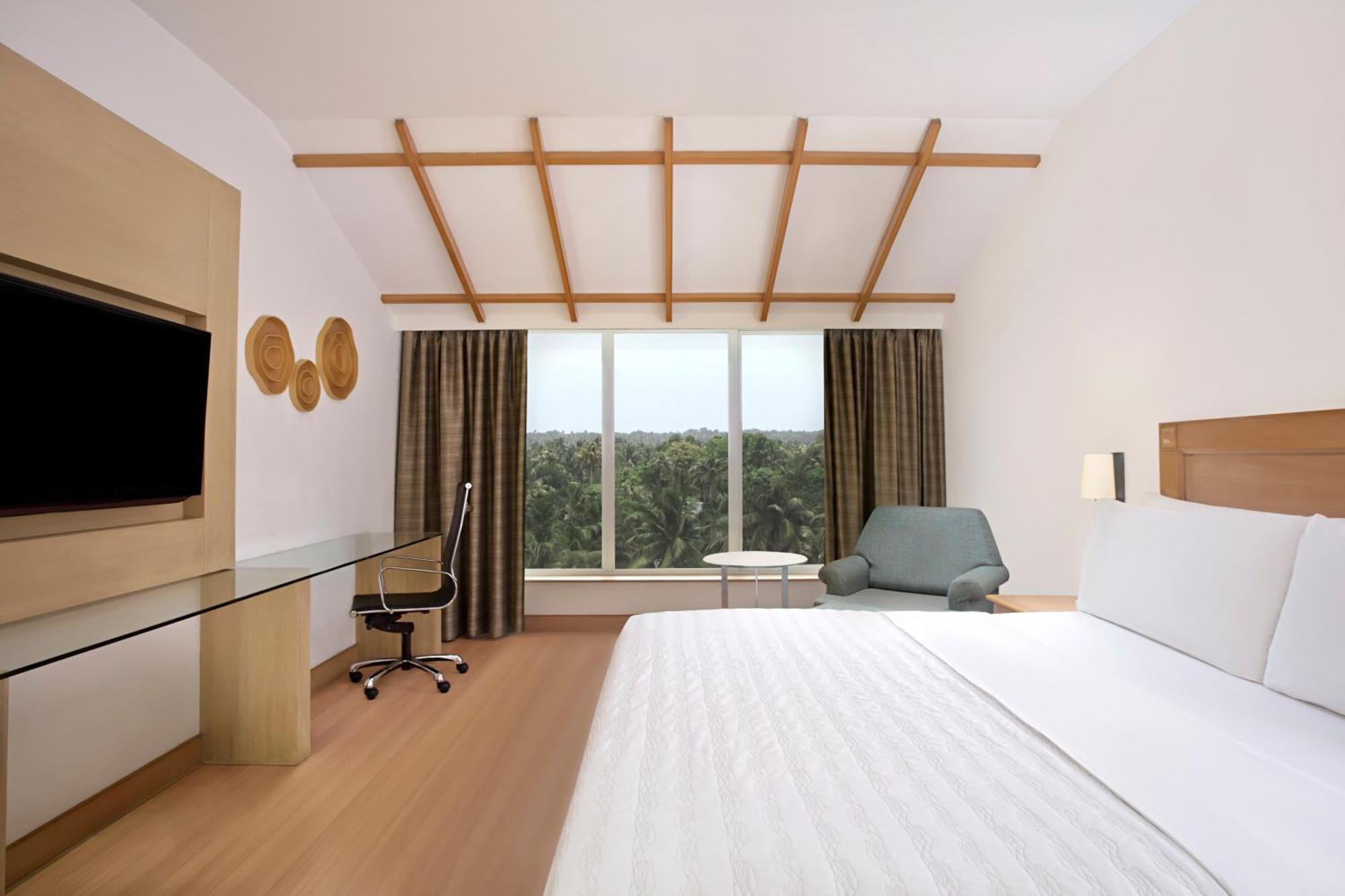 Le Meridien Resort 5*