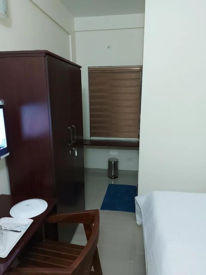 Masterkey Deluxe Kochi