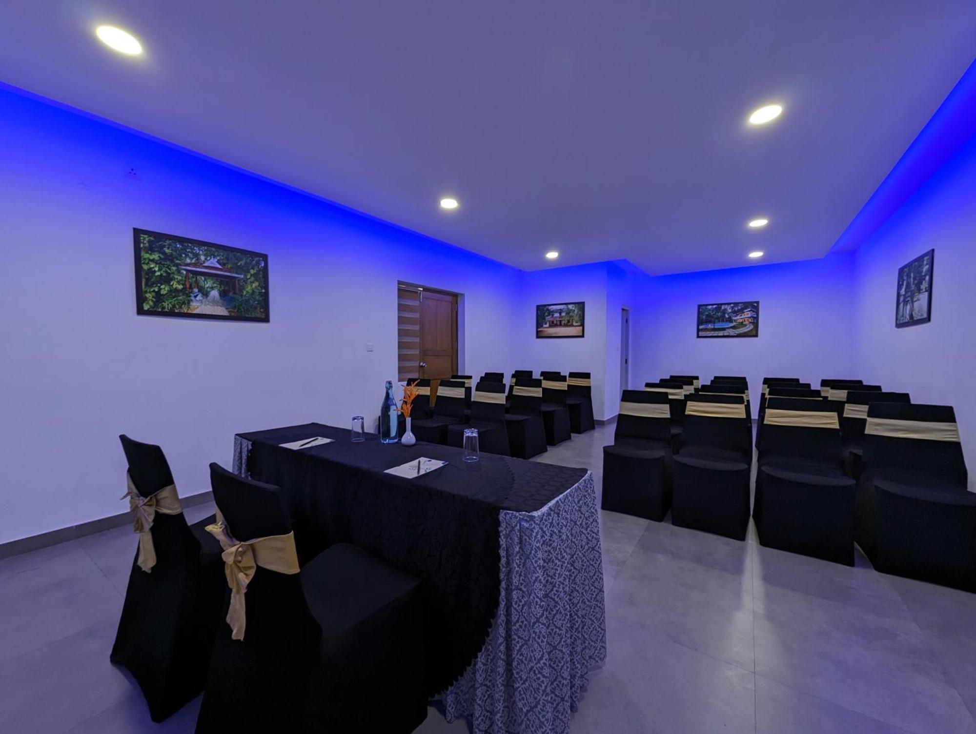 Resort Once Upon The River, Aluva - Near Cochin International Airport