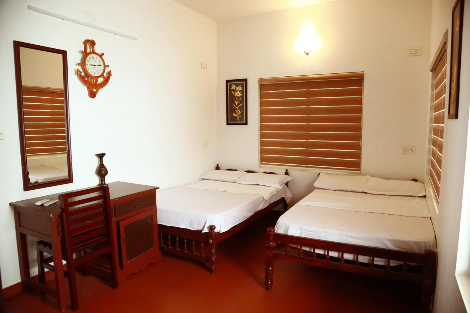 Back Packers Cochin Hostel *