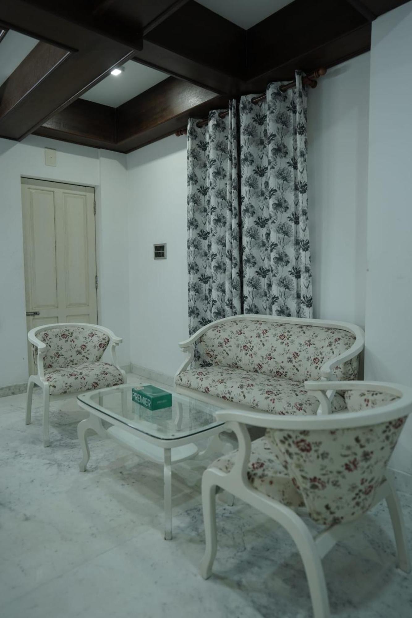 Palamattam Mastersuite * Kochi