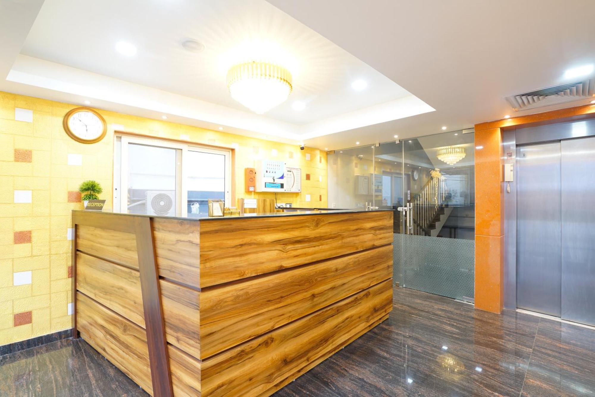 Signature Cochin Hotel 3*