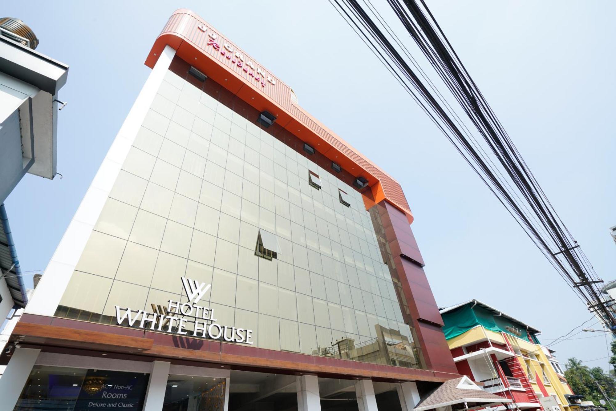 Signature Cochin 3* Kochi