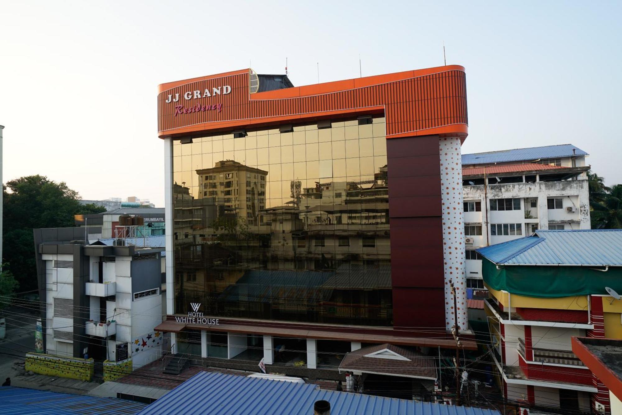 Hotel Signature Cochin