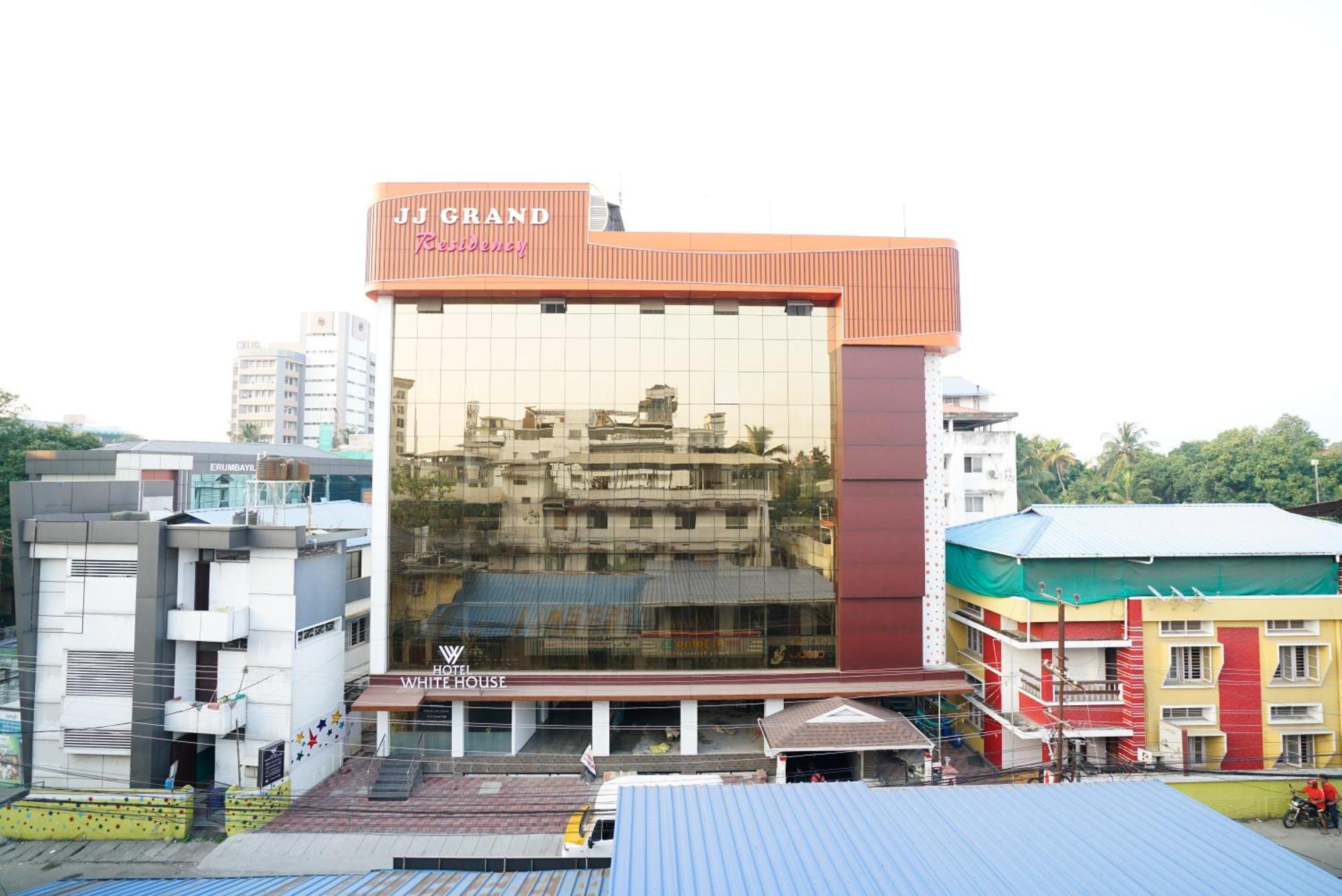 Signature Cochin