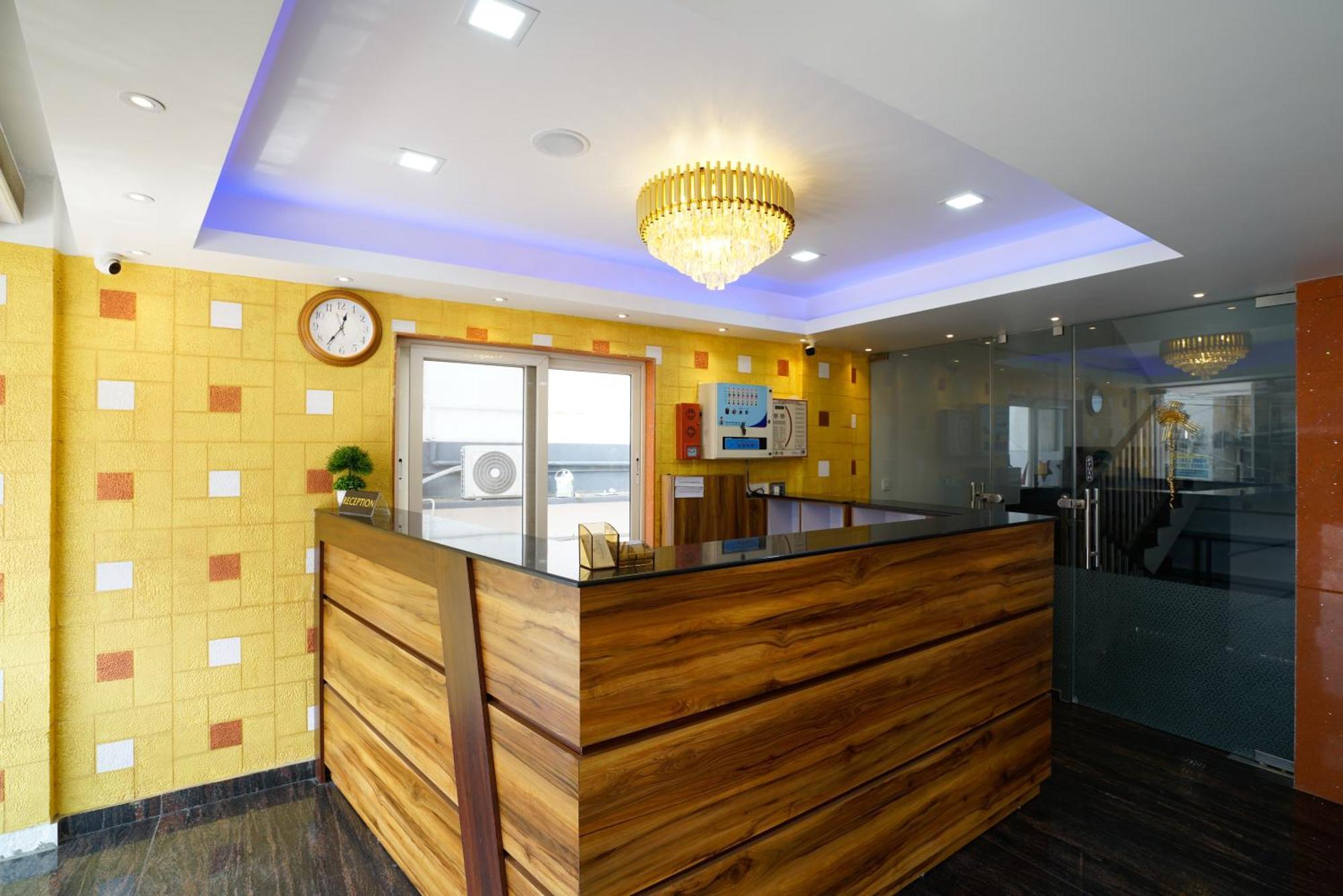 Signature Cochin Hotel 3*
