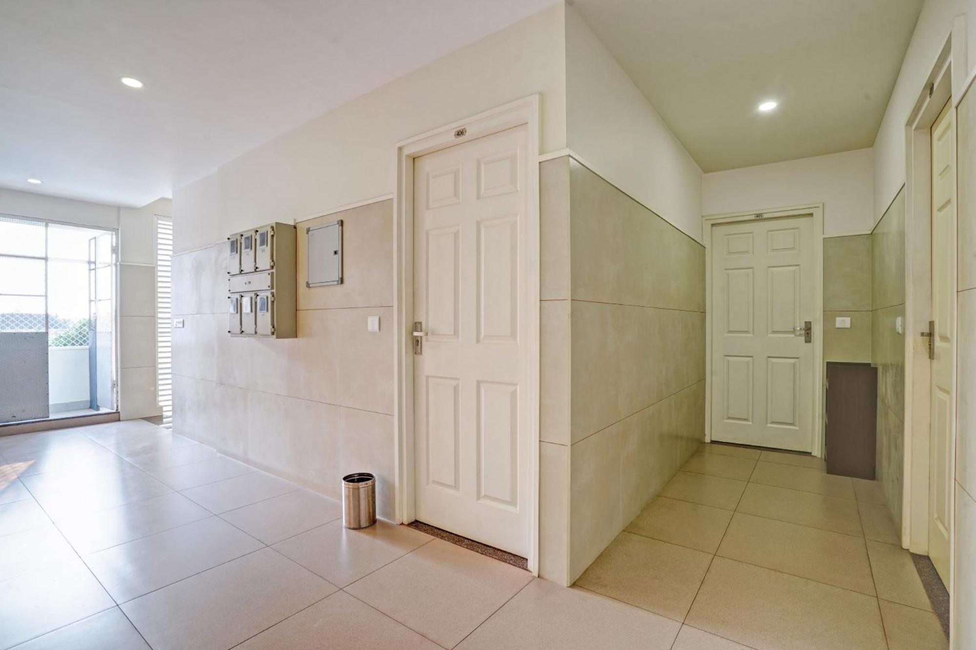 Hotel Collection O White House Pearl Kochi