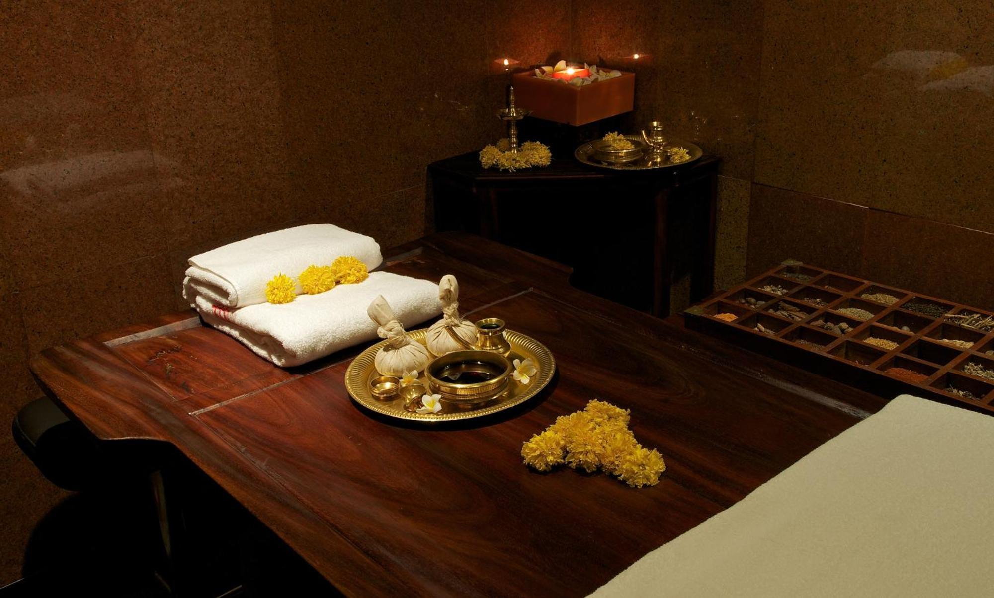 Hotel Vivanta Ernakulam, Marine Drive