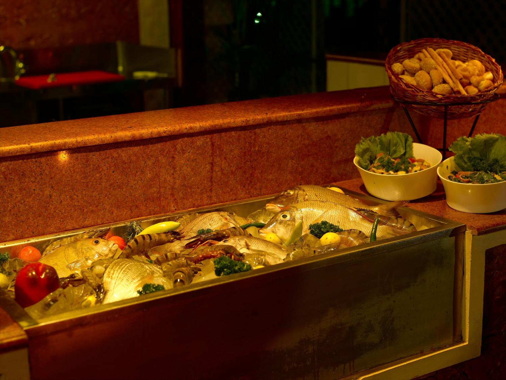 Hotel Vivanta Ernakulam, Marine Drive