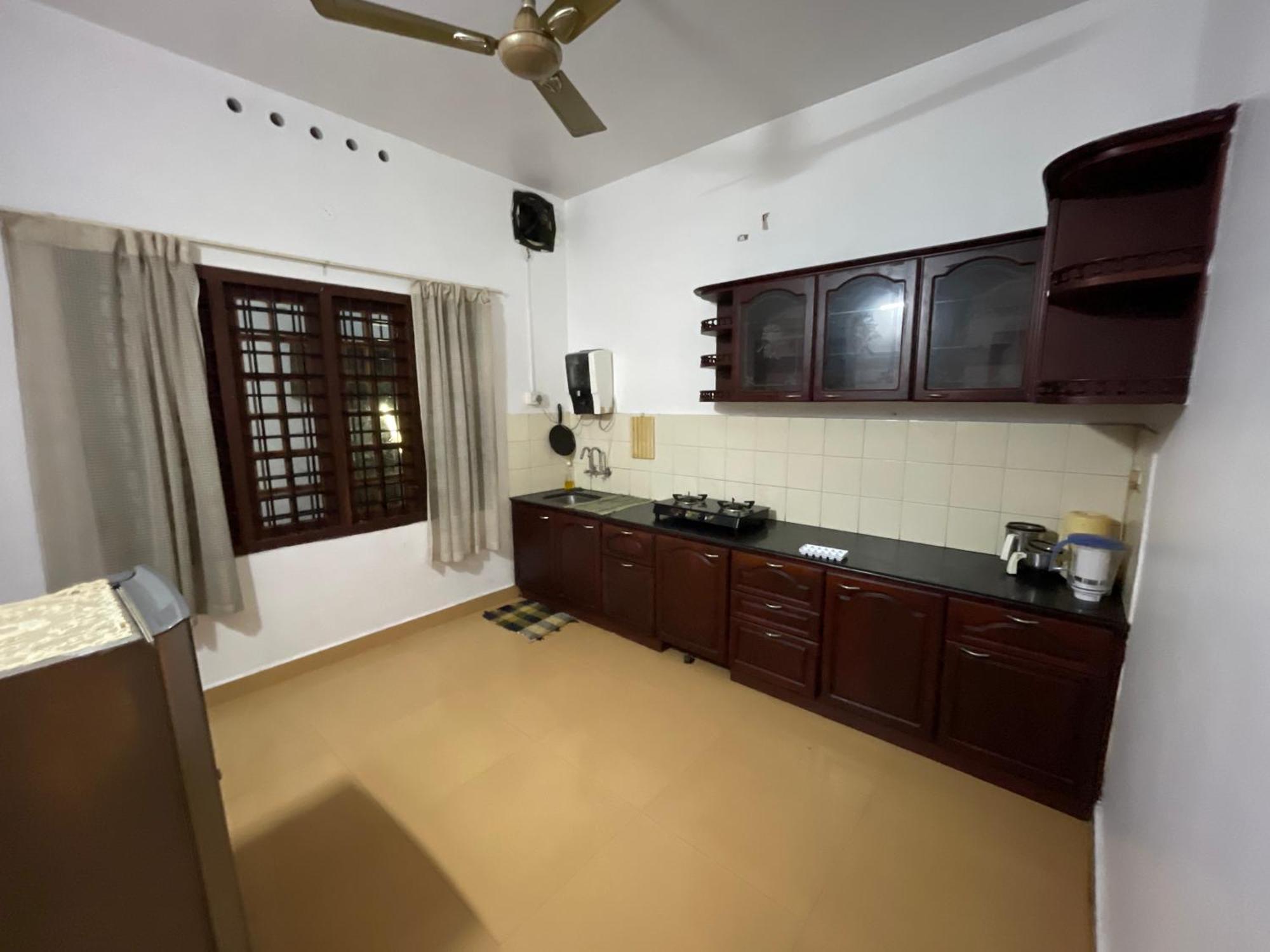 Guest house Mangosteen *