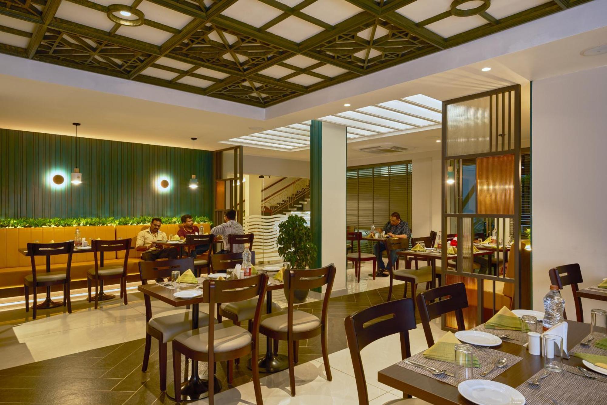 Hotel Abad Kochi