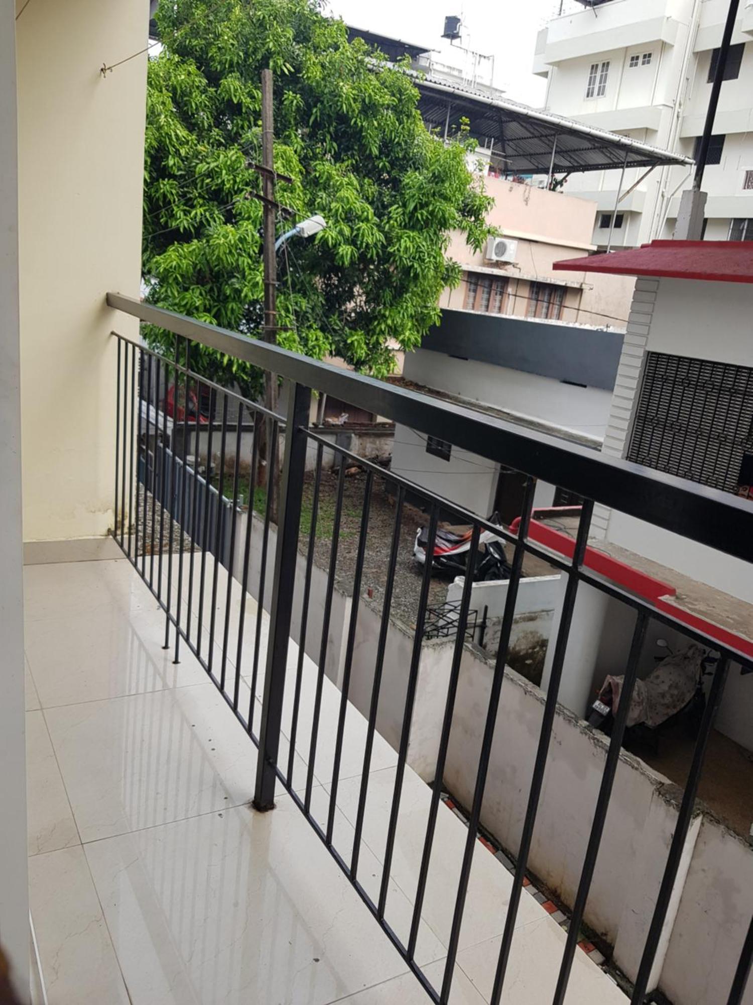 Msk Gardenia Service * Kochi