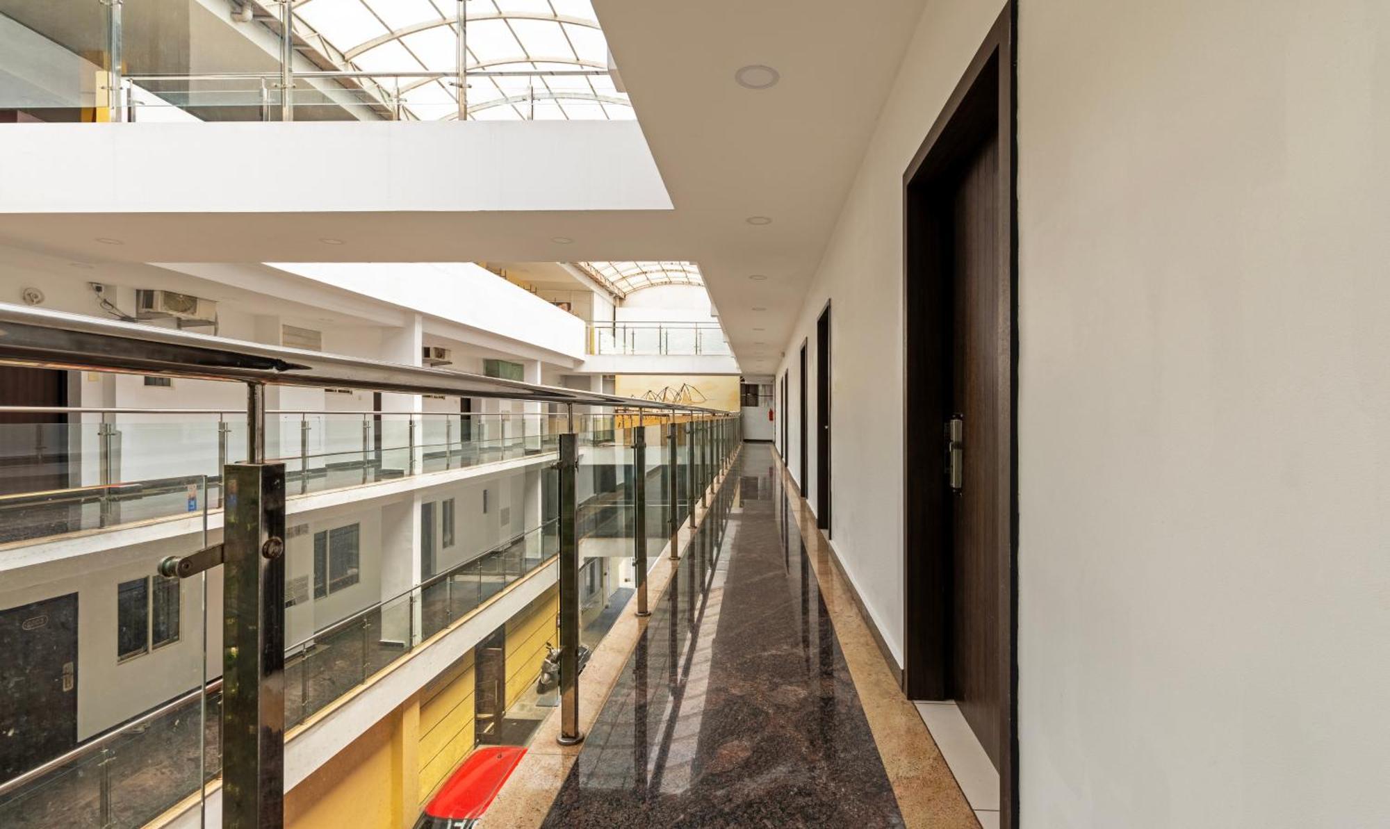 Hotel Treebo Grand Canyon By D2v Kochi