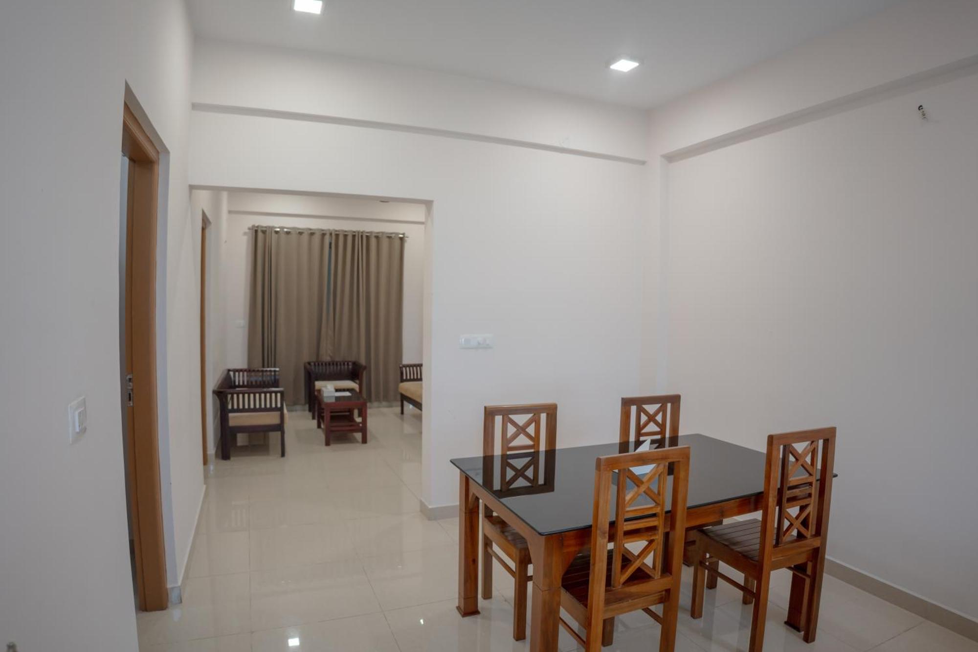 Hotel Daffodils Luxury Airport *