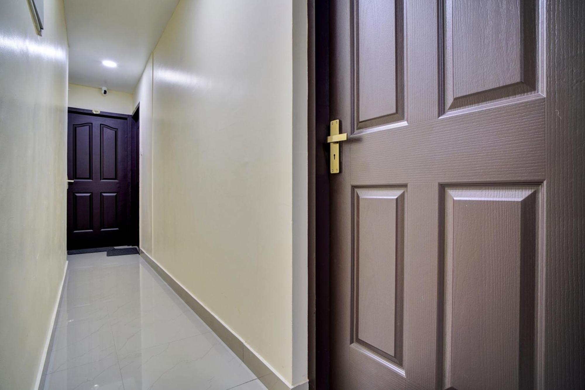 Super O Crystal Executive Hotel