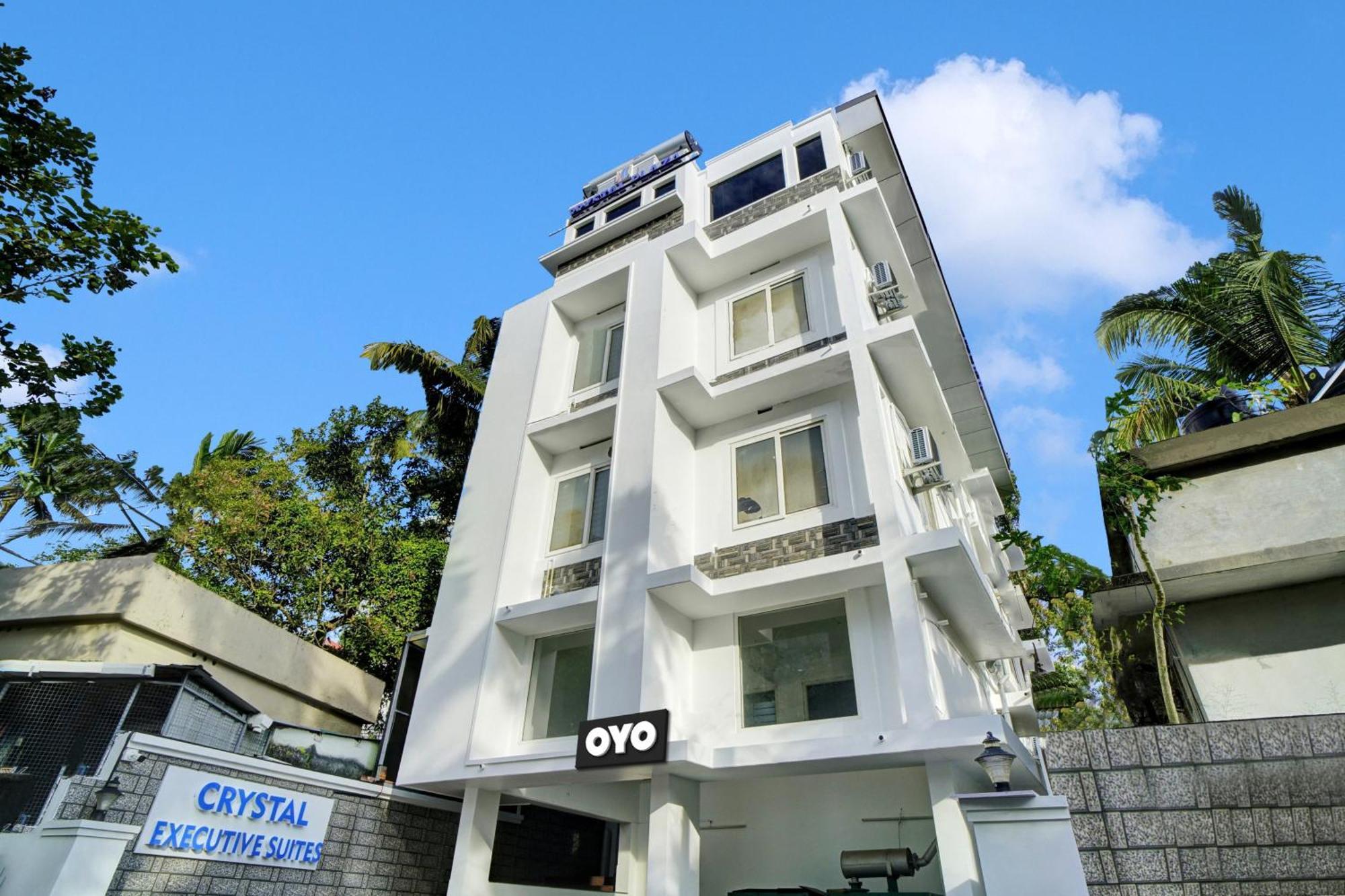 Hotel Super O Crystal Executive Kochi