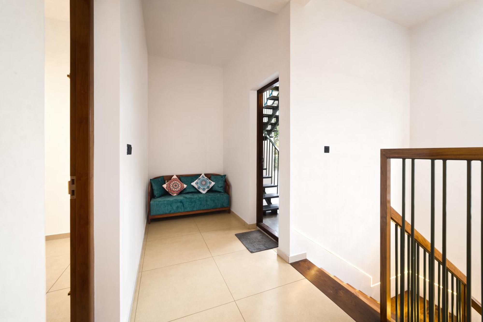 Villa The Zenith - Premium Pool Kochi