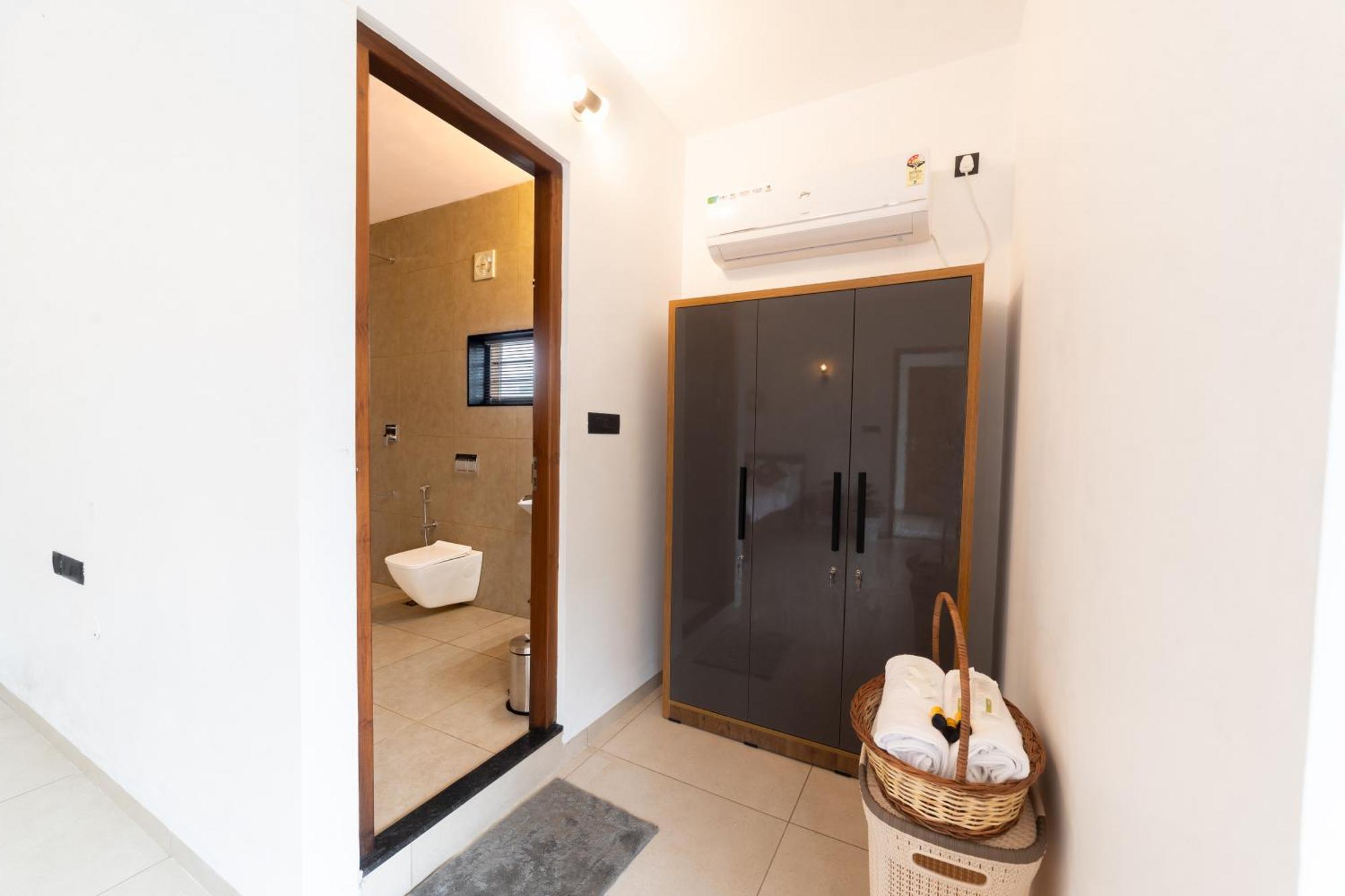 The Zenith - Premium Pool Villa Kochi