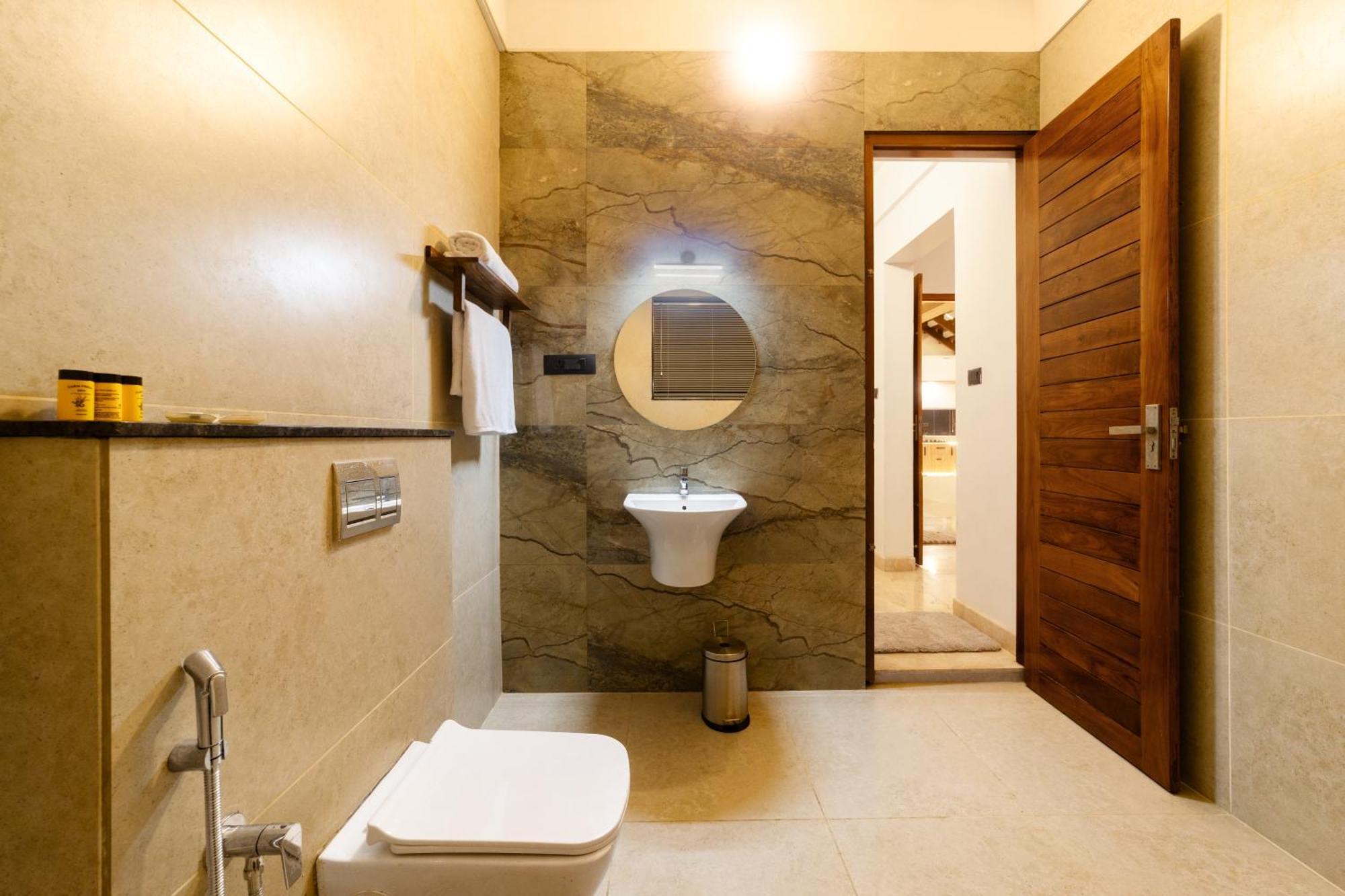 The Zenith - Premium Pool Kochi