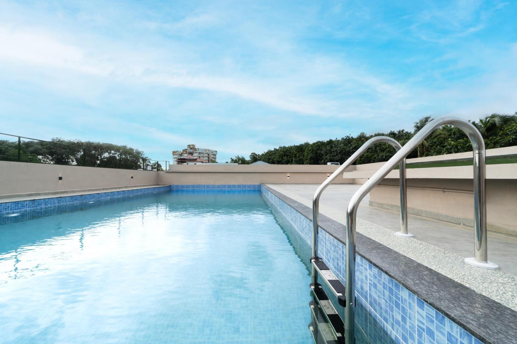 The Zenith - Premium Pool Villa Kochi