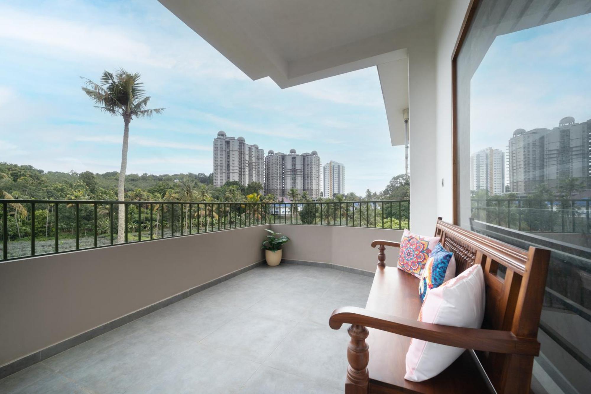The Zenith - Premium Pool Kochi