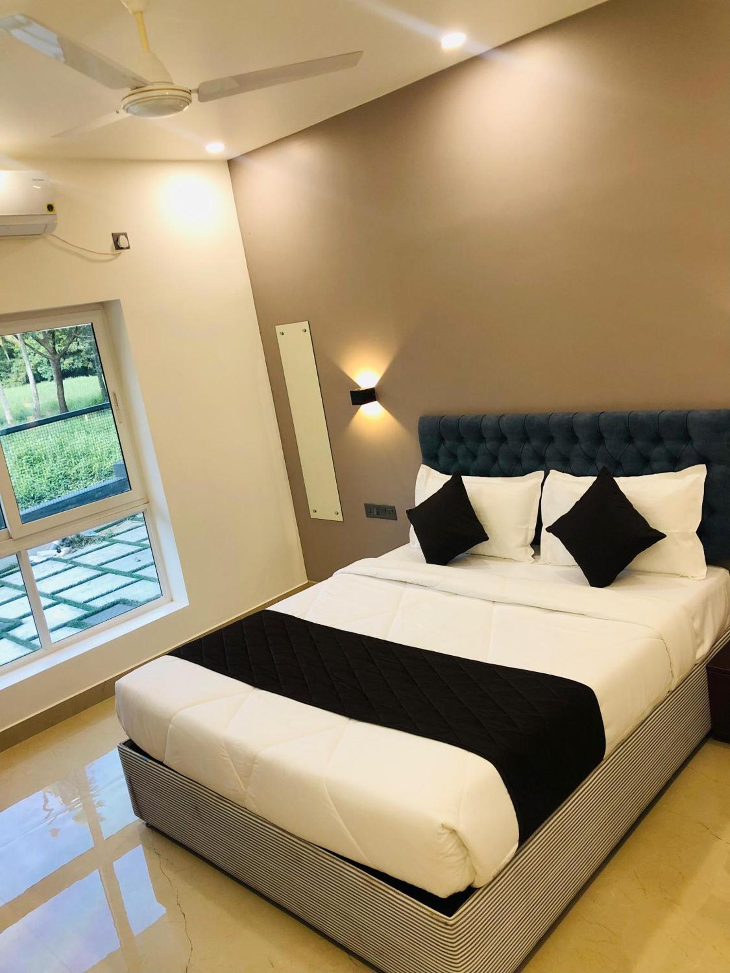 The Lotaz Hotel