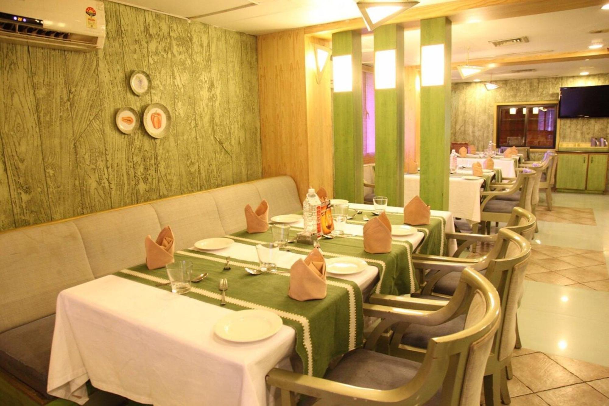 Aparthotel Joy - Exclusive Private 4-star Ac Inside Lotus 8 - 3 Min Walk From Cochin Airport Kochi